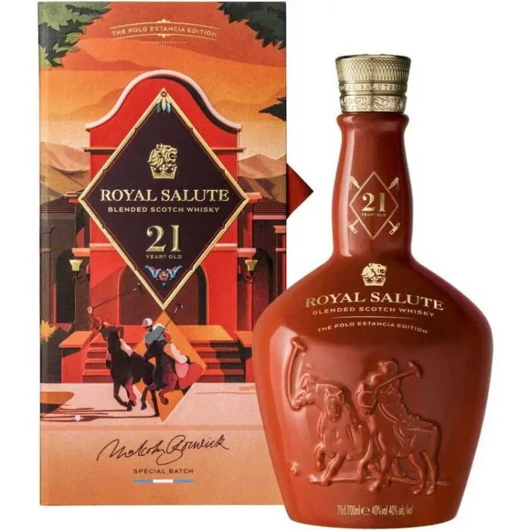 Whisky-Chivas-Royal-Salute-Polo.webp