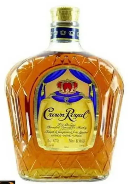 Whisky-Crown-Royal-07l.webp