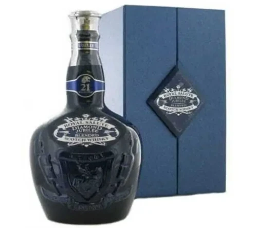 Whisky-Chivas-Regal-Royal-Salute.webp
