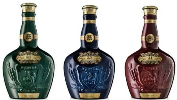 -Whisky-Chivas-Regal-Royal-Salute-2.webp