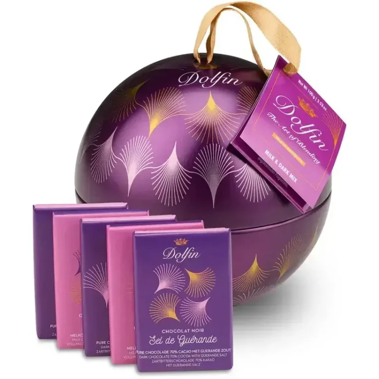 Boule-de-Noel-mauve_closed-chocolats_lowres.webp