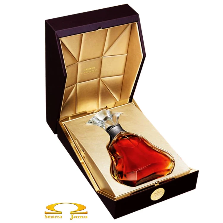 hennessy-cognac-paradis-imperial pokrowiec logo.jpg